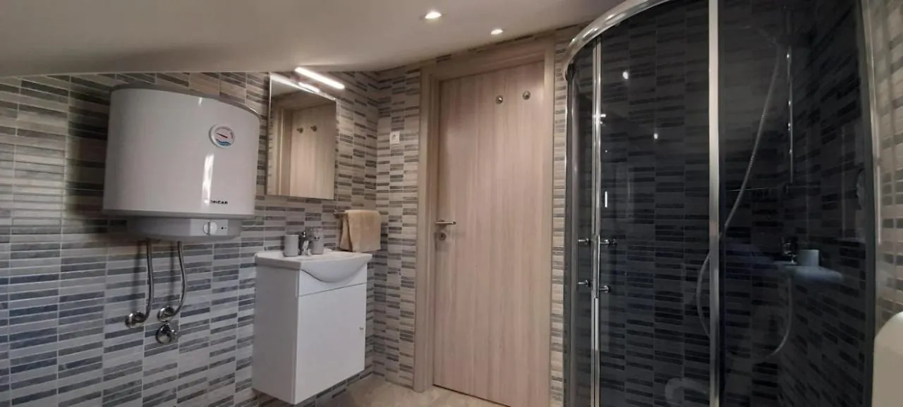 Apartment Apartman Mili Pula