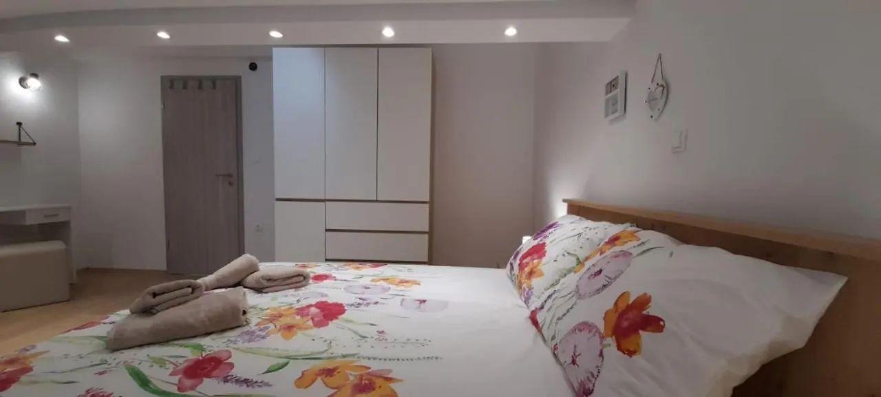 Apartman Mili Pula Apartment